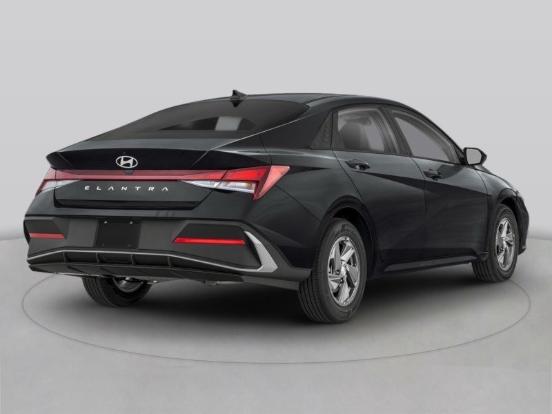 2025 Hyundai Elantra Preferred w/Tech Pkg OEM Shot 3