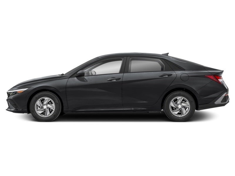 2025 Hyundai Elantra Essential IVT Exterior Shot 6