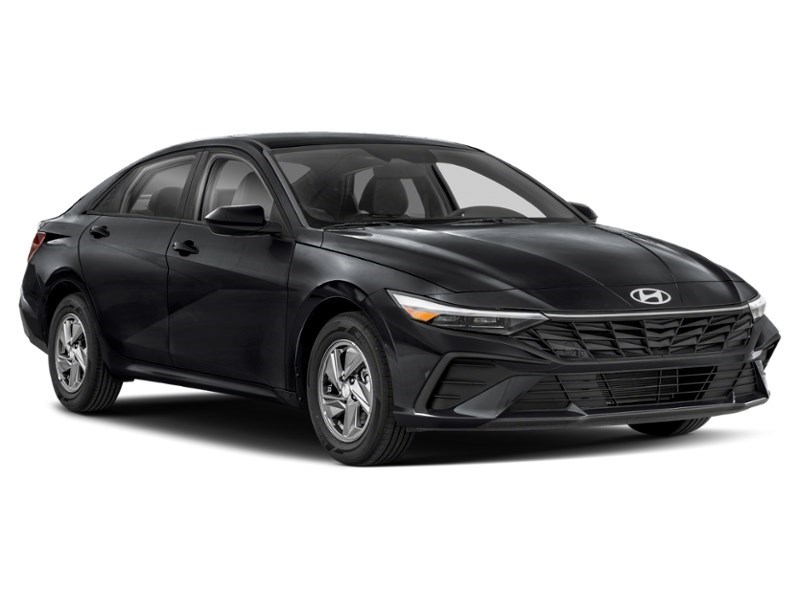 2026 Hyundai Elantra Essential IVT Exterior Shot 8