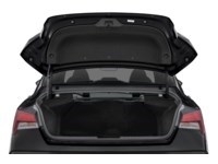2025 Hyundai Elantra Essential IVT Exterior Shot 4