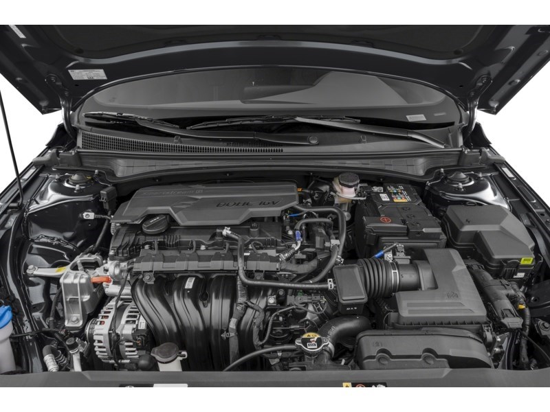 2025 Hyundai Elantra Essential IVT Exterior Shot 3