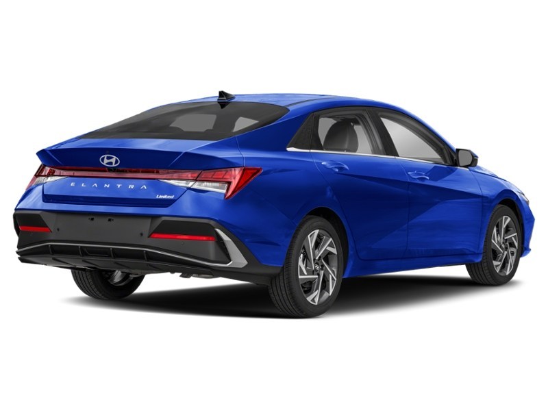 2026 Hyundai Elantra Luxury IVT Exterior Shot 2