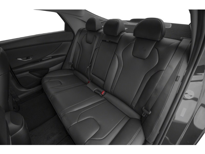 2026 Hyundai Elantra Luxury IVT Interior Shot 5