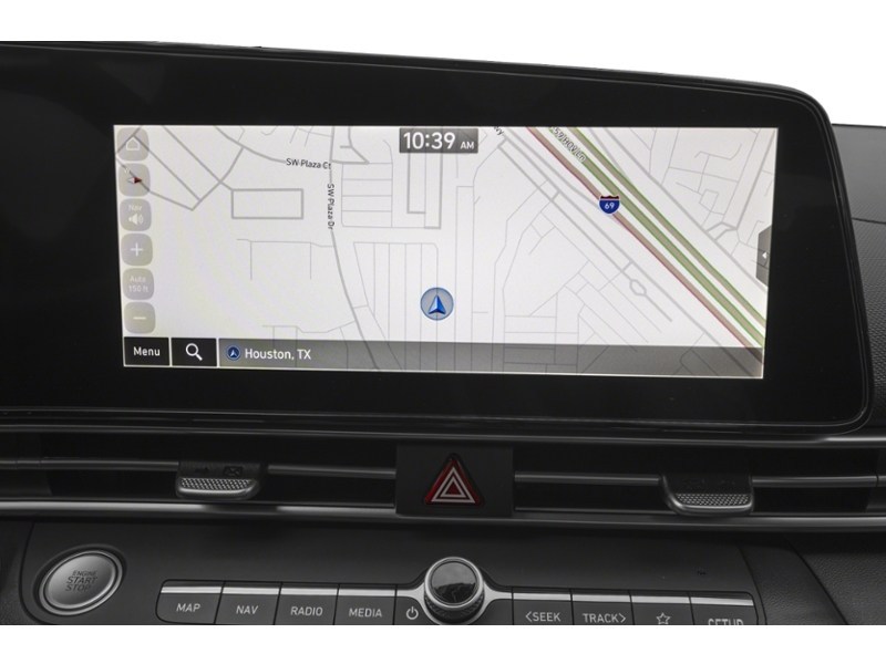 2026 Hyundai Elantra Luxury IVT Interior Shot 8