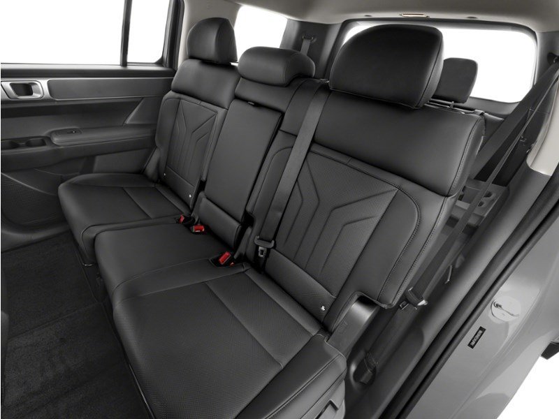 2026 Hyundai Santa Fe HEV Preferred w/Trend Package OEM Shot 6