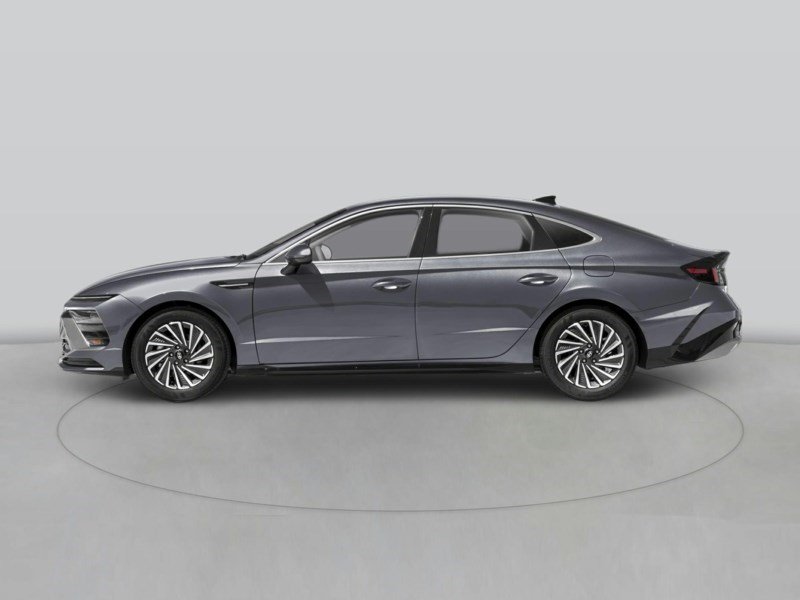 2026 Hyundai Sonata Hybrid Preferred-Trend OEM Shot 2