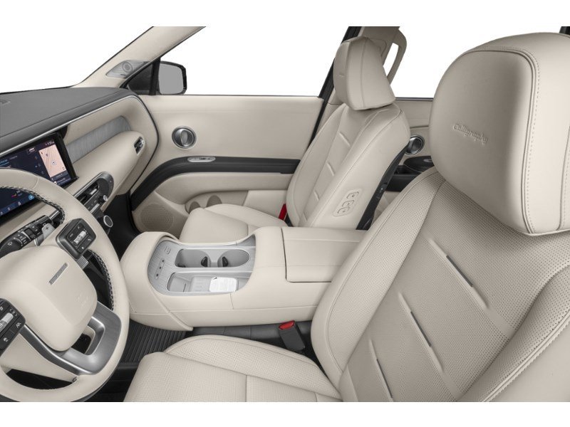 2027 Hyundai Palisade Preferred Trend Interior Shot 3