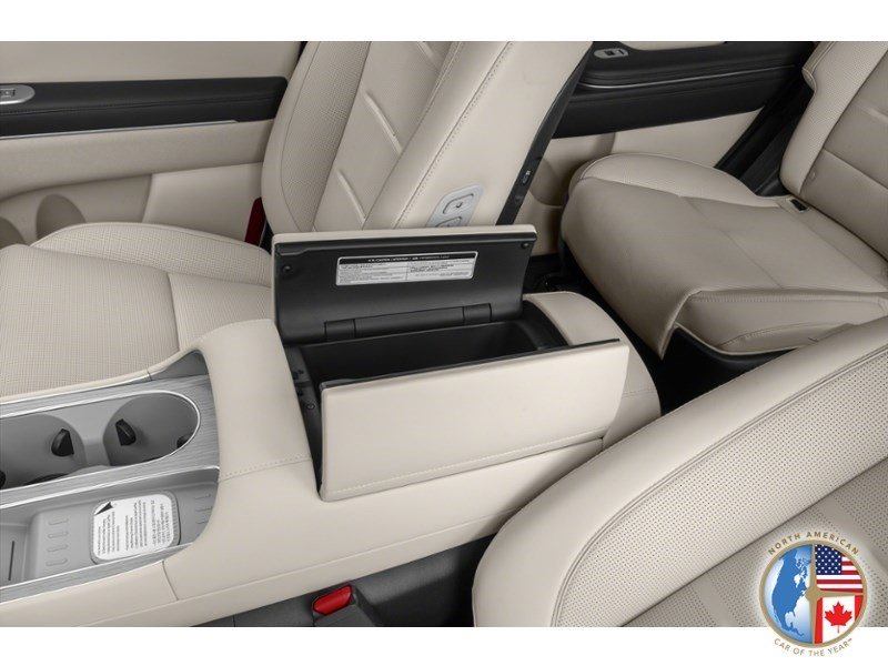 2026 Hyundai Palisade Ultimate Calligraphy AWD Interior Shot 7