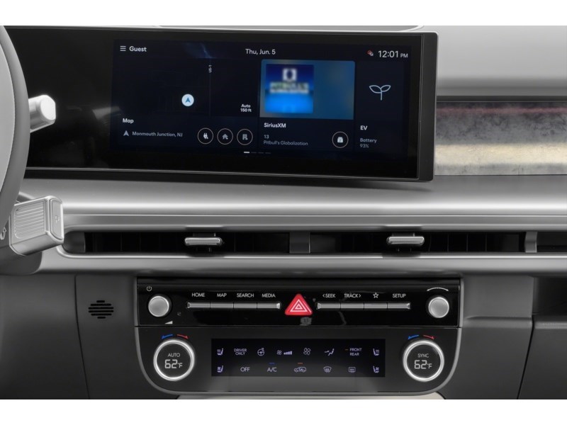 2026 Hyundai IONIQ 9 Preferred + AWD w/Ultimate Calligraphy Pkg Interior Shot 2