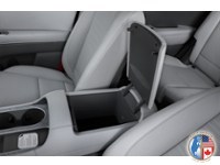 2026 Hyundai Palisade HEV Luxury 7-Passenger AWD Interior Shot 7