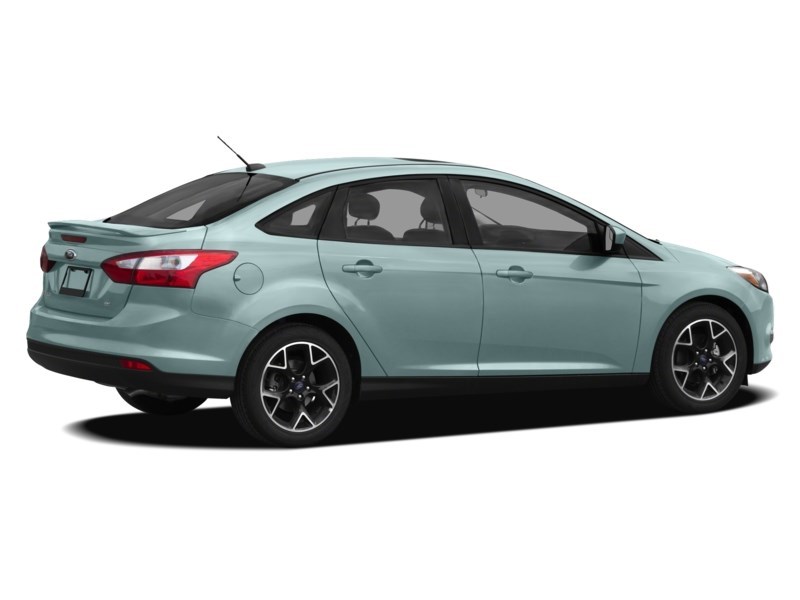2012 Ford Focus 4dr Sdn SE