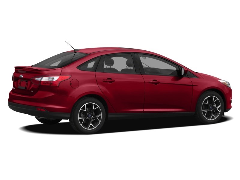 2012 Ford Focus 4dr Sdn SE Red Candy Metallic Tinted Clearcoat  Shot 23