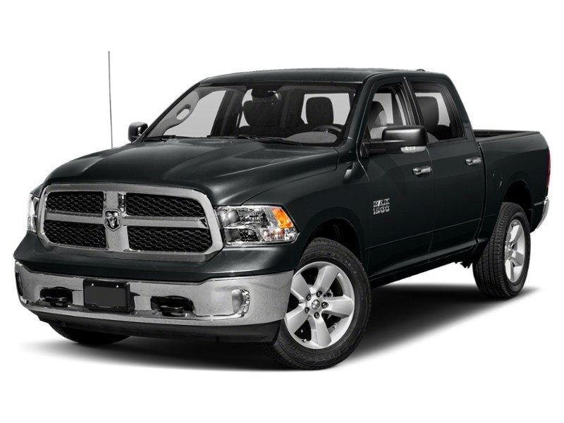 2017 RAM 1500 4WD Crew Cab 140.5" Big Horn