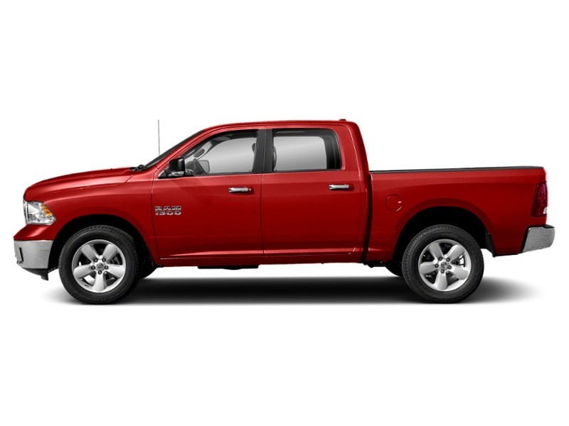 2017 RAM 1500 4WD Crew Cab 140.5" Big Horn Bright Red  Shot 17