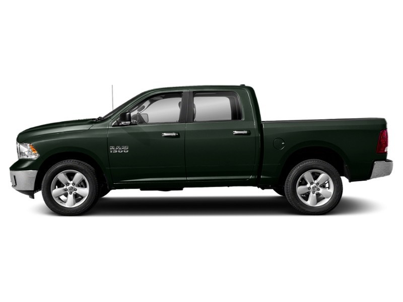 2017 RAM 1500 4WD Crew Cab 140.5" Big Horn