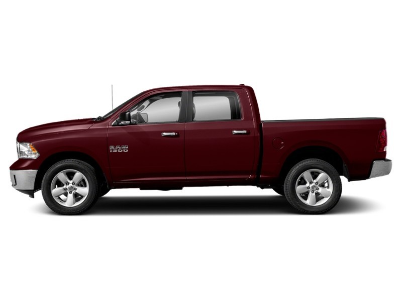 2017 RAM 1500 4WD Crew Cab 140.5" Big Horn Red Pearl  Shot 143