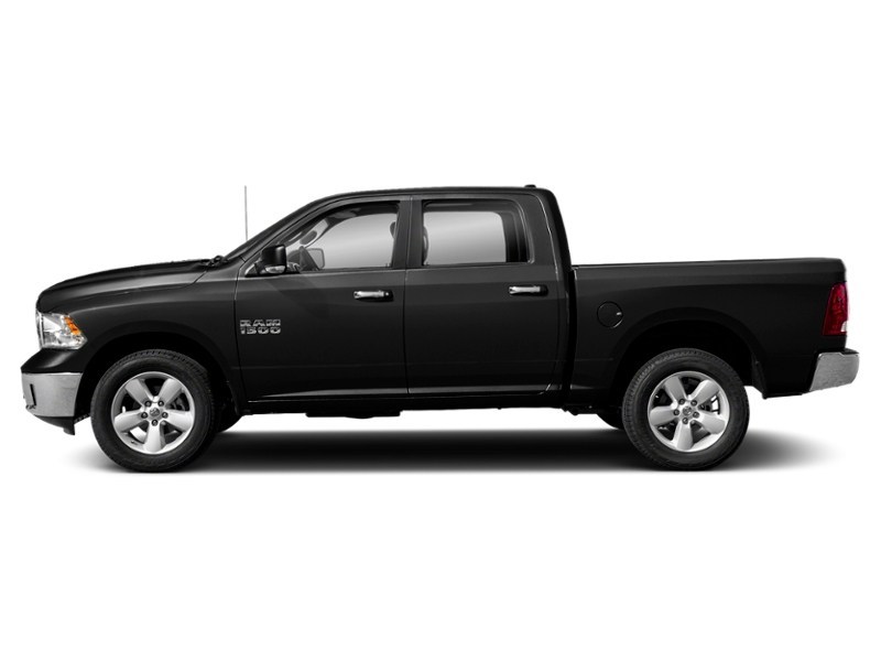 2017 RAM 1500 4WD Crew Cab 140.5" Big Horn Black  Shot 167