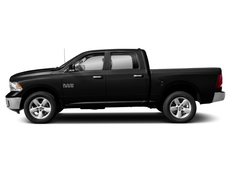 2017 RAM 1500 4WD Crew Cab 140.5" Big Horn Brilliant Black Crystal Pearl  Shot 173