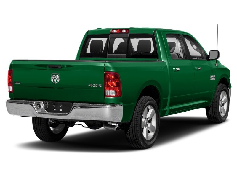 2017 RAM 1500 4WD Crew Cab 140.5" Big Horn Bright Green  Shot 48