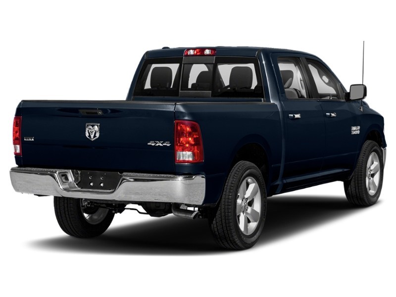 2017 RAM 1500 4WD Crew Cab 140.5" Big Horn True Blue Pearl  Shot 98