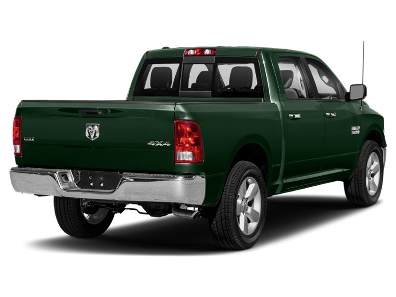 2017 RAM 1500 4WD Crew Cab 140.5" Big Horn Timberline Green Pearl  Shot 116
