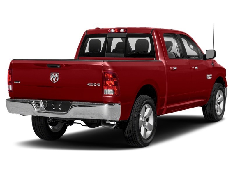 2017 RAM 1500 4WD Crew Cab 140.5" Big Horn Flame Red  Shot 134