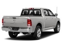 2017 RAM 1500 4WD Crew Cab 140.5" Big Horn Bright Silver Metallic  Shot 150