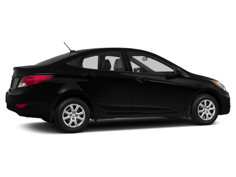 2013 Hyundai Accent 4dr Sdn Man GL *Ltd Avail* Ultra Black Pearl  Shot 2