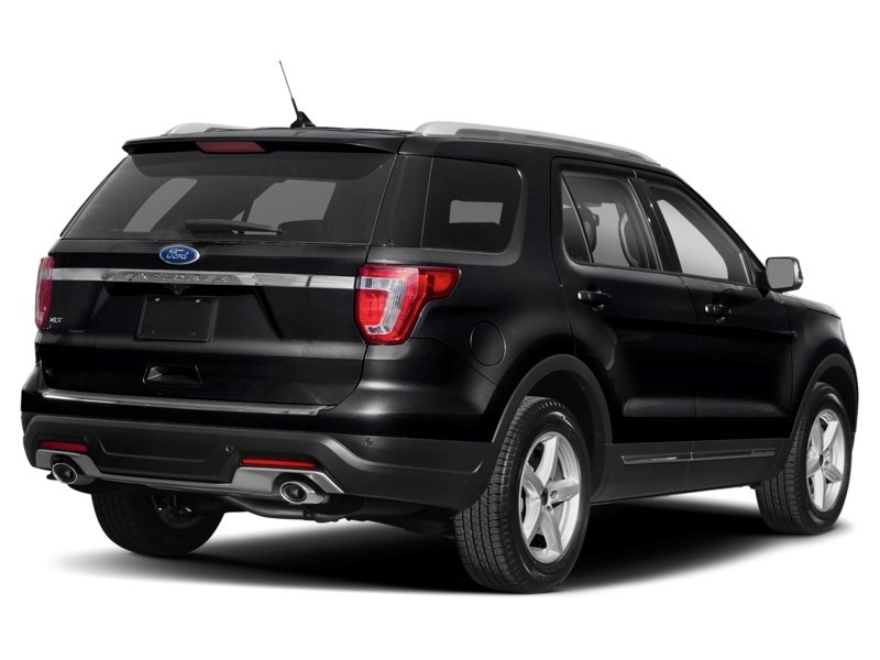 2018 Ford Explorer XLT 4WD Shadow Black  Shot 6