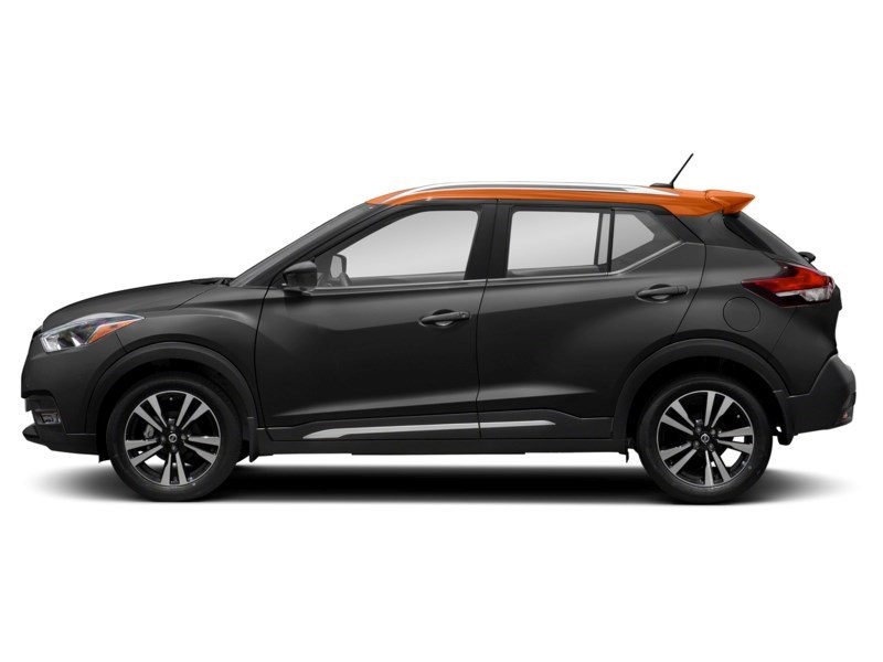 2020 Nissan Kicks SR FWD Gun Metallic/Monarch Orange  Shot 33